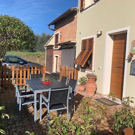 Casale La Giara Apartment Sorrezzana ภายนอก รูปภาพ